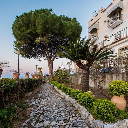 Hotel Bel Soggiorno Taormina Exterior foto